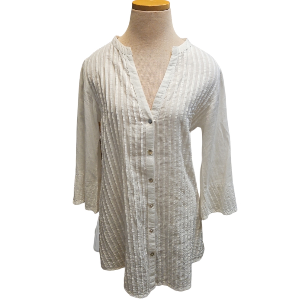Peppermint bay pleated front tunic button down top